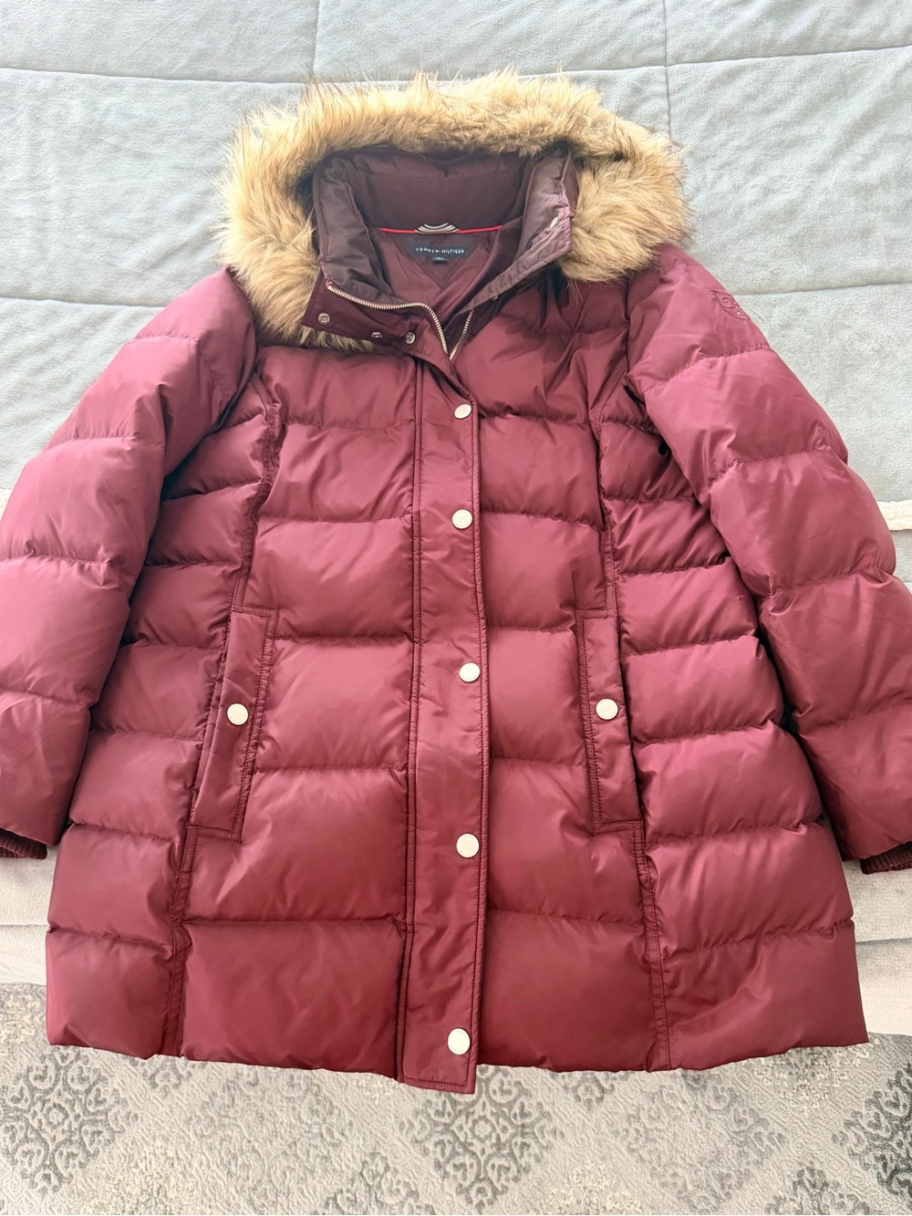 Tommy Hilfiger Maroon Puffer Jacket with Faux Fur Trim